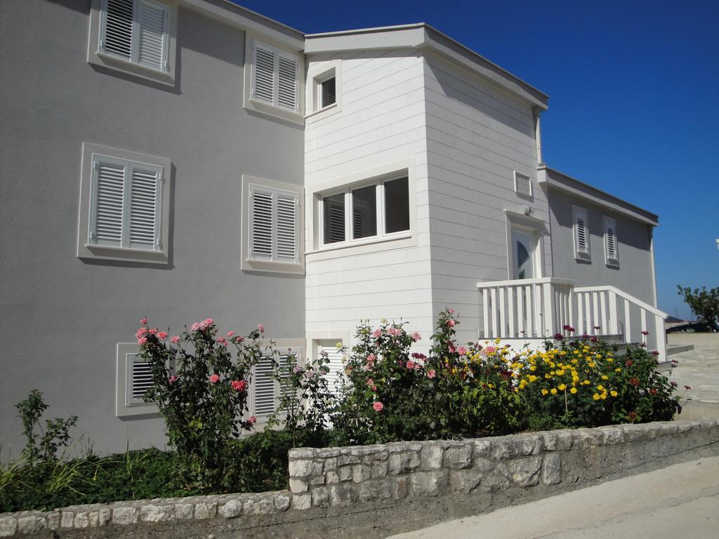Villa Marica Neum Exteriör bild
